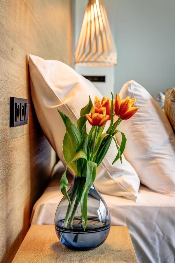 Hotel Maralak Кунчице под Ондрейнікем Екстер'єр фото